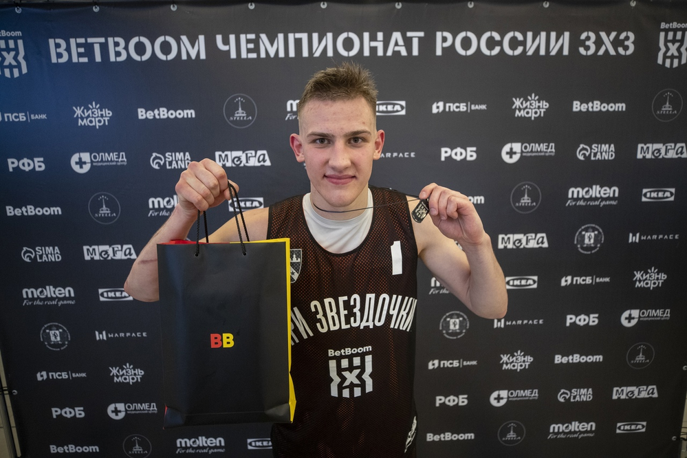 Никита Падун