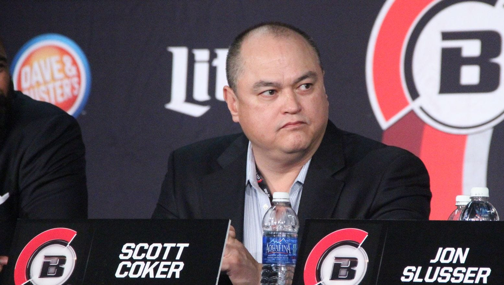 Президент Bellator Скотт Кокер
