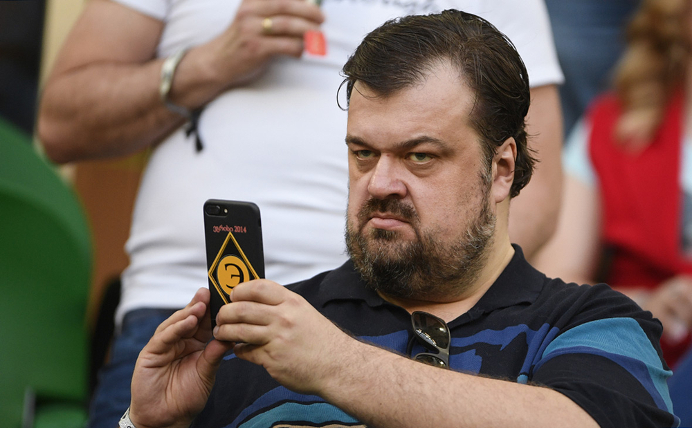 Василий Уткин